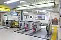 丸の内方面改札(2022年6月)