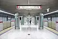 大江戸線1・2番線ホーム(2022年11月)