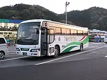 貸切バス(大津SA)