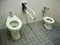幼児用便器併設（親子トイレ）