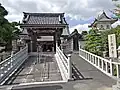 徳行寺山門