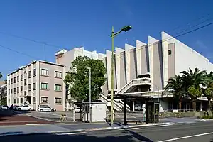 徳島市立文化センター。