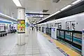 東西線1番線ホーム（2022年5月）