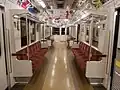 第37編成の車内後期車はバケットシートとなっている