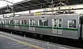 同じ更新を施工された6324号車