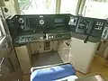 10000系の運転台ATOを使用したワンマン運転に対応している。