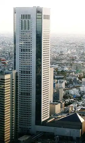 東京オペラシティ(1996年)