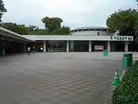 東門