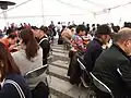 テントの中の食堂（2010年11月6日撮影）