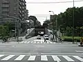 南品川三丁目交差点から望む旧仙台坂