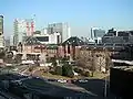 復原工事前の東京駅丸の内駅舎と東京ステーションホテル。著者の滞在した209号室(現:2033号室)は、2階の丸の内中央口側から5番目の階段脇、線路側に位置。