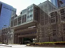 都議会議事堂
