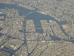 江東区を中心にした東京臨海副都心を空撮(左上が当エリア)