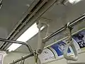 リサイクル部品、つり手棒受け（天井からの棒の支え材）（写真は別編成の同一品）