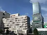 東急東横店とヒカリエ（2011年8月）