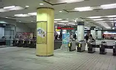 中央口改札(2008年3月21日)