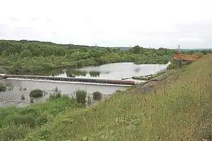 苫小牧川の取水堰(2012年7月)
