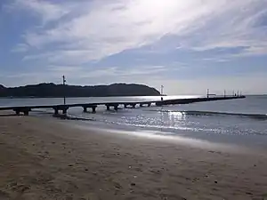 岡本桟橋（原岡海水浴場）