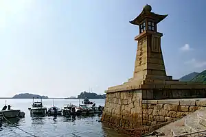 常夜燈(とうろどう)