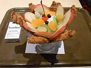 とんかつパフェ(清まる 東京ミートレア店)