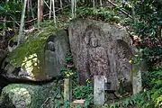 やぶの中三尊（右から十一面観音、地蔵菩薩、阿弥陀如来）