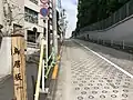麻布 鳥居坂を北方向に昇る（2017年9月24日撮影）