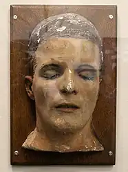 「刺青の男」のデスマスク