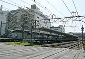 ホーム外観（横浜駅方面より眺望）（2011年8月）