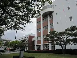 十和田市役所 本庁舎(2007年7月撮影)