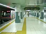 駅ホーム(2007年10月)