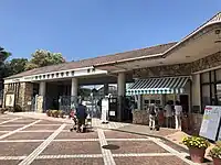 東門