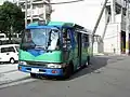 動く図書館車「とよ1号」(岡町図書館前にて)