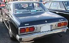4ドアセダン リア（1974年型）