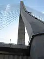 西の主塔(P2)北側より撮影