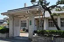 旧愛知県蚕業取締所門（現豊田市近代の産業とくらし発見館）（喜多町、2017年（平成29年）6月）