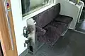 折りたたみ座席