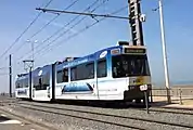後部車体は原形が保たれている（2013年撮影）