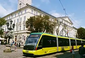 リヴィウ市電の超低床電車・T5L64(2014年撮影)