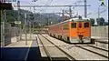 2010年・コンセプシオン駅に停車するAEL形電車AEL-37