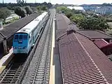 トライレール（英語版）の列車先頭車両は現代ロテム製の制御客車である