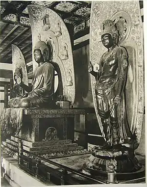 薬師三尊像（薬師寺）