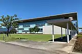 市役所新庁舎南側の「にぎわいの宴側」「まちづくり広場」「雁木プロムナード」(2021年9月)