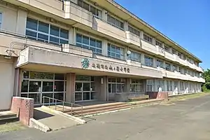 土浦市立山ノ荘小学校の校舎