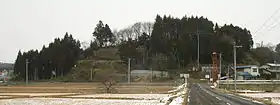 南から見た城址(2005年12月)