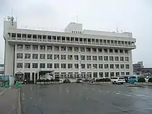 敦賀市本庁舎(2006年撮影)
