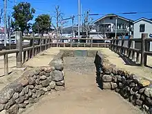 鶴ヶ丘稲荷神社古墳復元石室（鶴ヶ島市）