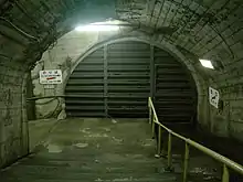 2.通路(これより先の斜坑は封鎖されている)