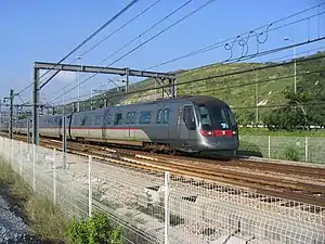 Adtranz、CAF共同制作電車