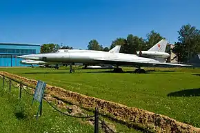 Tu-22 モニノ空軍博物館の展示機