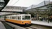 開通直前の試運転中の電車（1980年7月撮影）